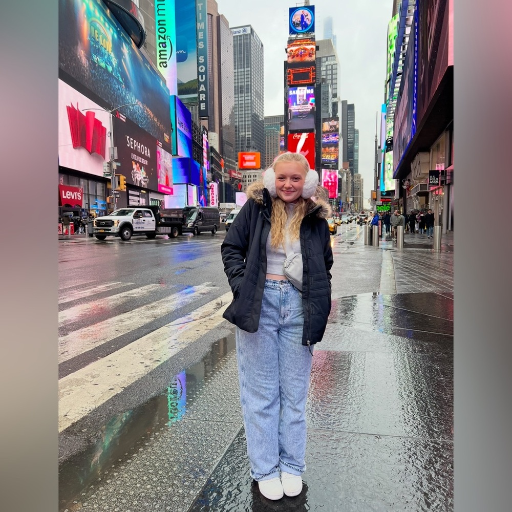 American Eagle Outfitters Gray Ribbed Turtleneck